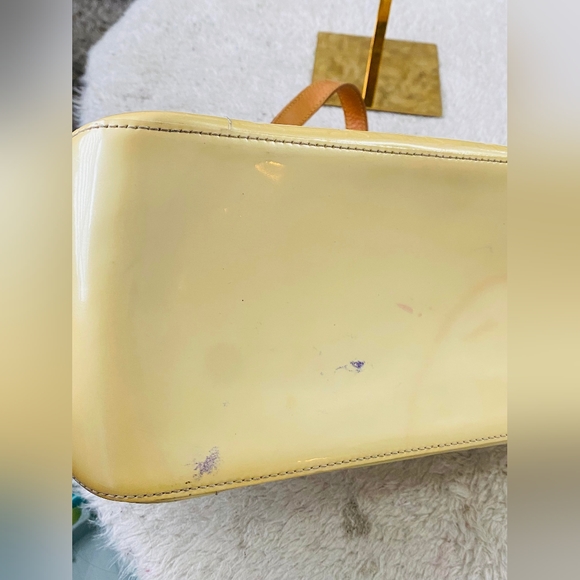 SOLD!!!(2for350)Original LV vernis - Picture 13 of 16